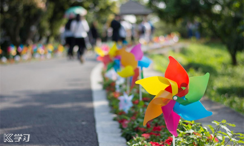 2019祝福祖国繁荣昌盛国泰民安_歌颂祖国的句子大全