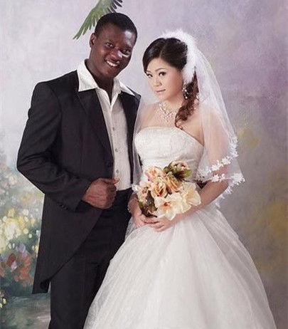 嫁到非洲的中国女人图片